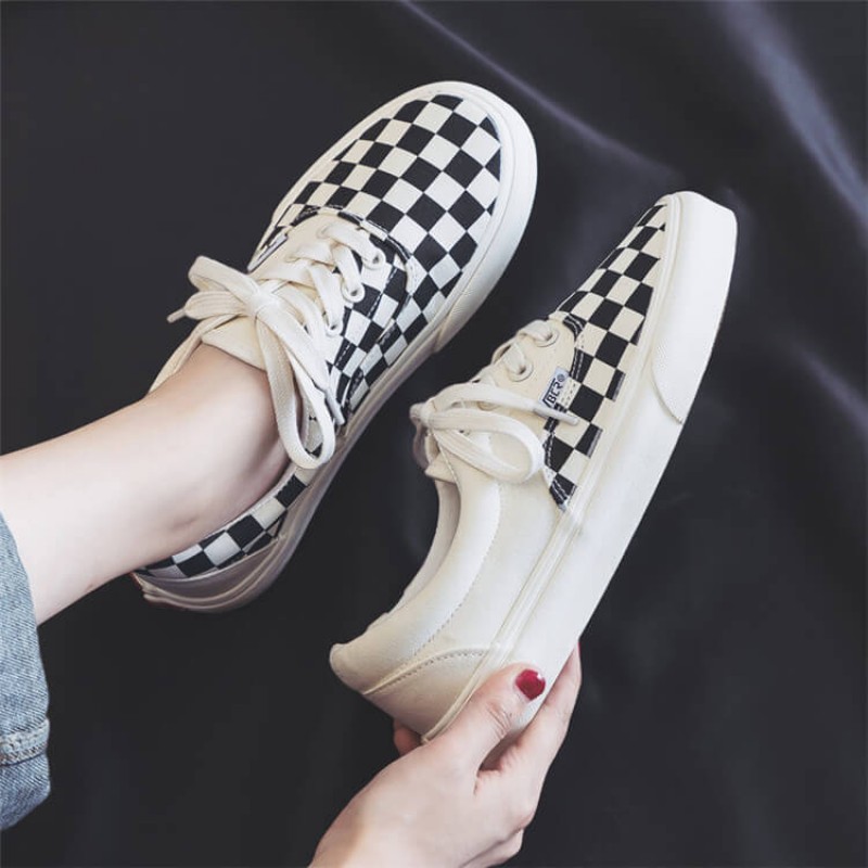 Size:4.5-7.5 Women Fashion Grid Printed Lace-Up Canvas Shoes