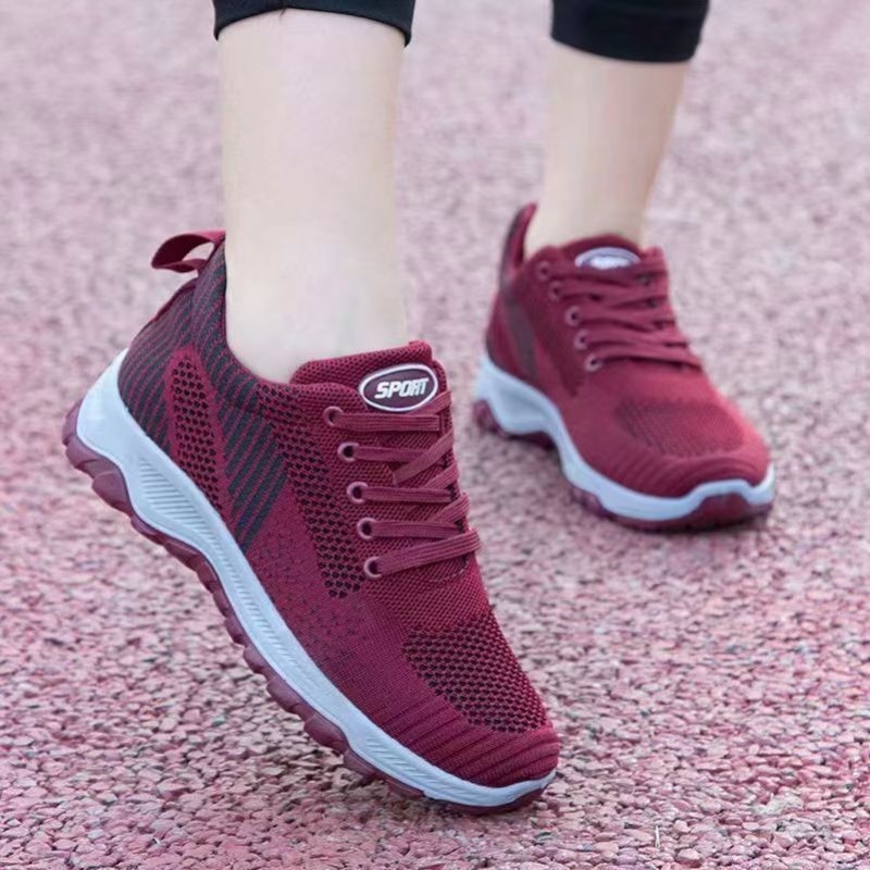 Women Casual Plus Size Flying Fabric Breathable Walking Style Sneaker